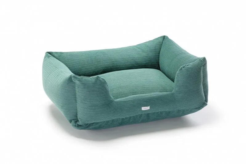 Qushin Divan Emerald